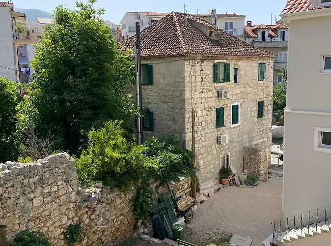 Karla Μακάρσκα